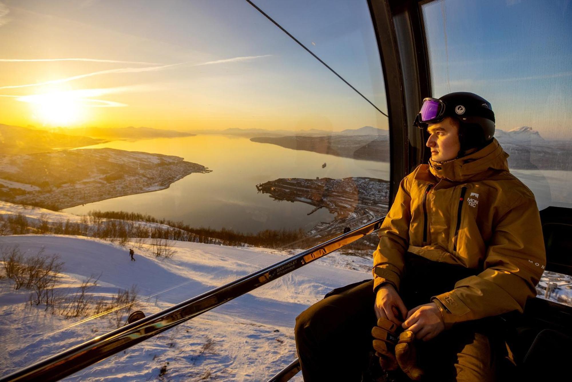 Railside Track Apartment Narvik Extérieur photo